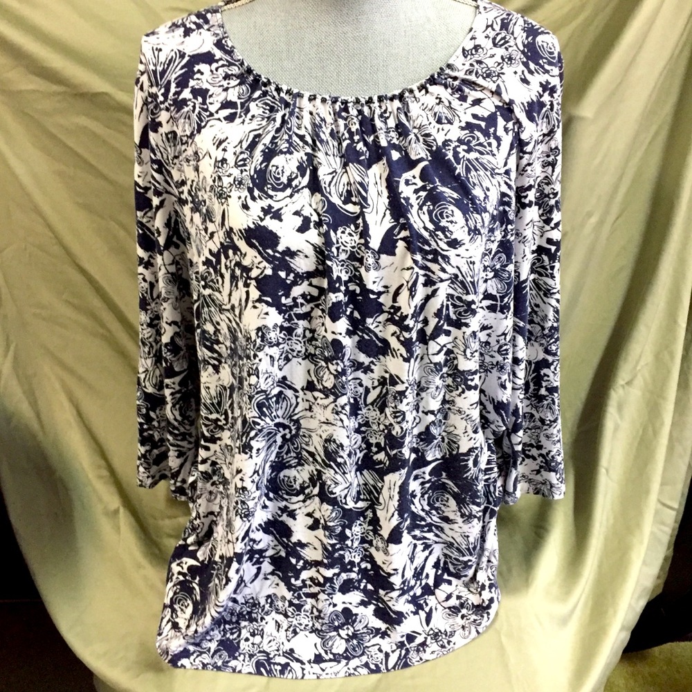 Laura Ashley pull over casual top 3/4 sleeves